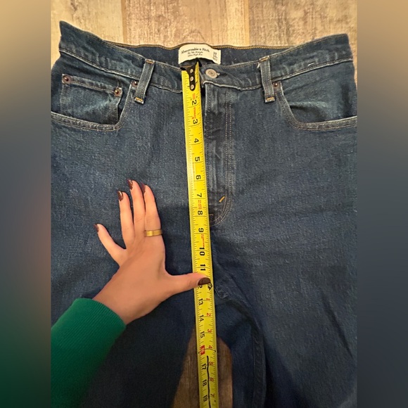Abercrombie & Fitch 90s Straight Ultra High Rise Jeans Size 30 - Picture 6 of 8